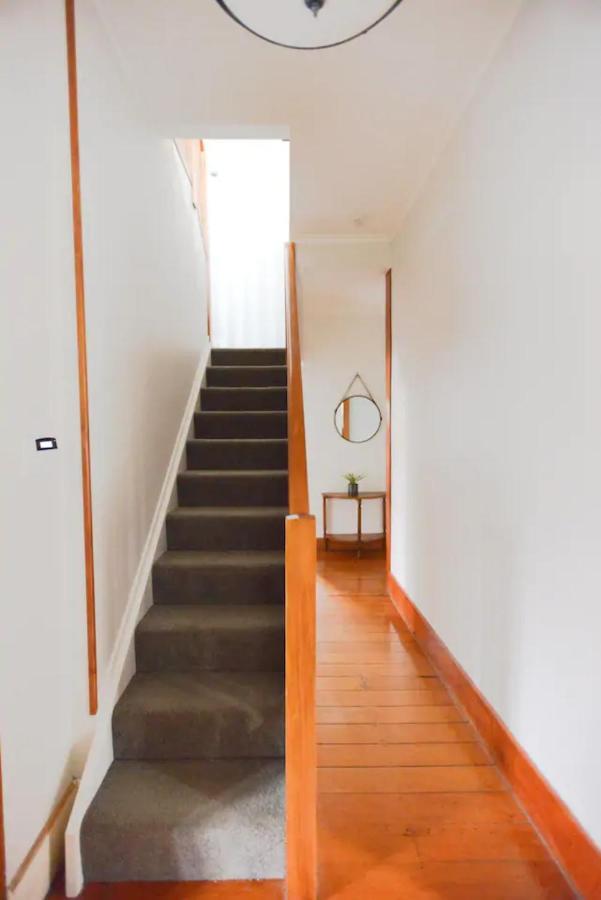 Sunny 4 Bedroom House In The Heart Of Mount Roskill Holiday home Auckland